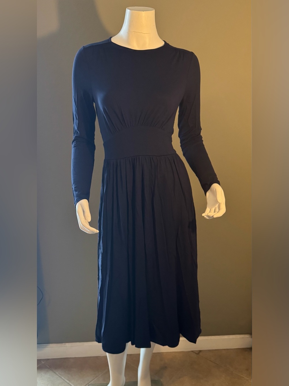 Boden Navy Long-Sleeve Midi Dress